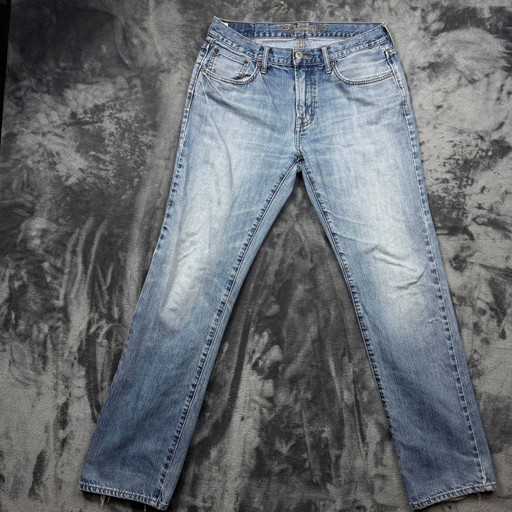 American Eagle Original Straight Jeans Mens 32x34 Blue Light Wash Denim Cotton